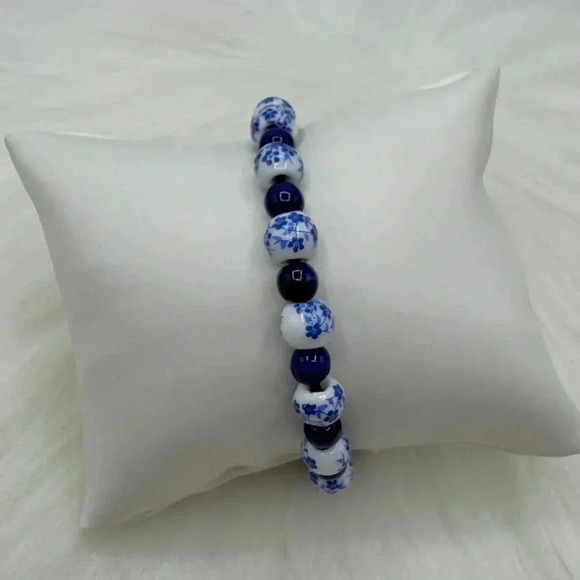 Ceramic Floral mix Beaded Stretch Bracelet - Picture 6 of 6